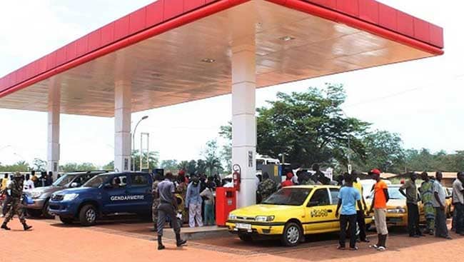 MANQUE DU CARBURANT A LUBUMBASHI : CHANTAGE OU SABOTAGE DES PÉTROLIERS AU GOUVERNEMENT NATIONAL ?